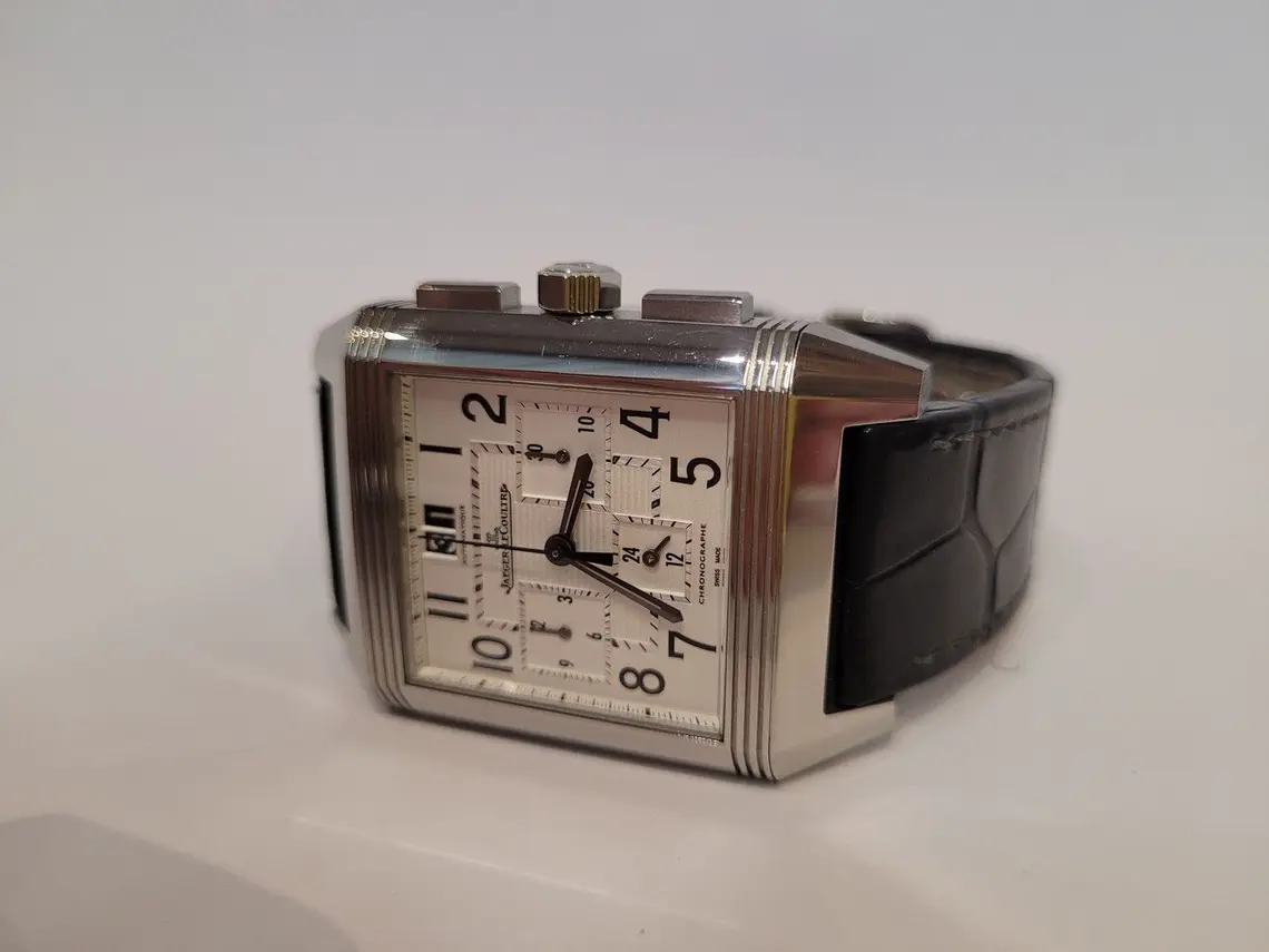 Jaeger-LeCoultre Reverso Squadra Chronograph Gmt Right.jpg